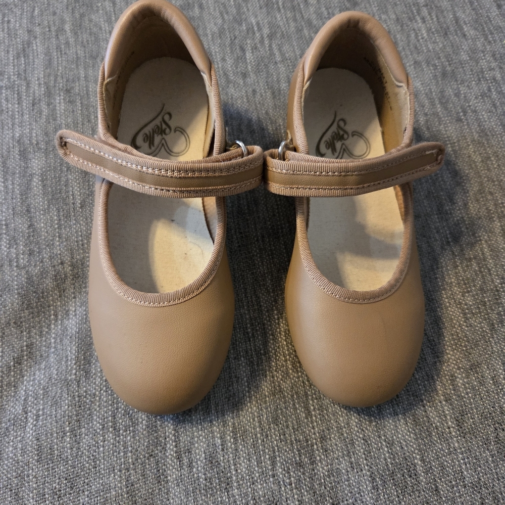 Stelle Tap Shoes Dance Tan Size 9 Toddler